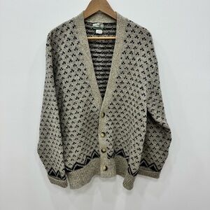 Tidewater Traders VINTAGE wool blue cream winter sweater cardigan Unisex V neck